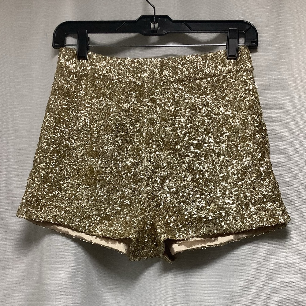 Lined! Gold sequin shorts w/side zip.  These are SMALL.  Please look at pics.